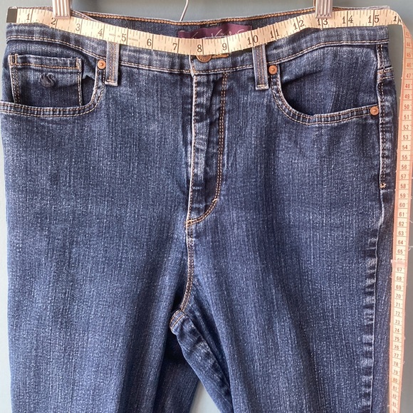 Gloria Vanderbilt Indigo Amanda Missy Fit Jeans Size 10 - Picture 7 of 8